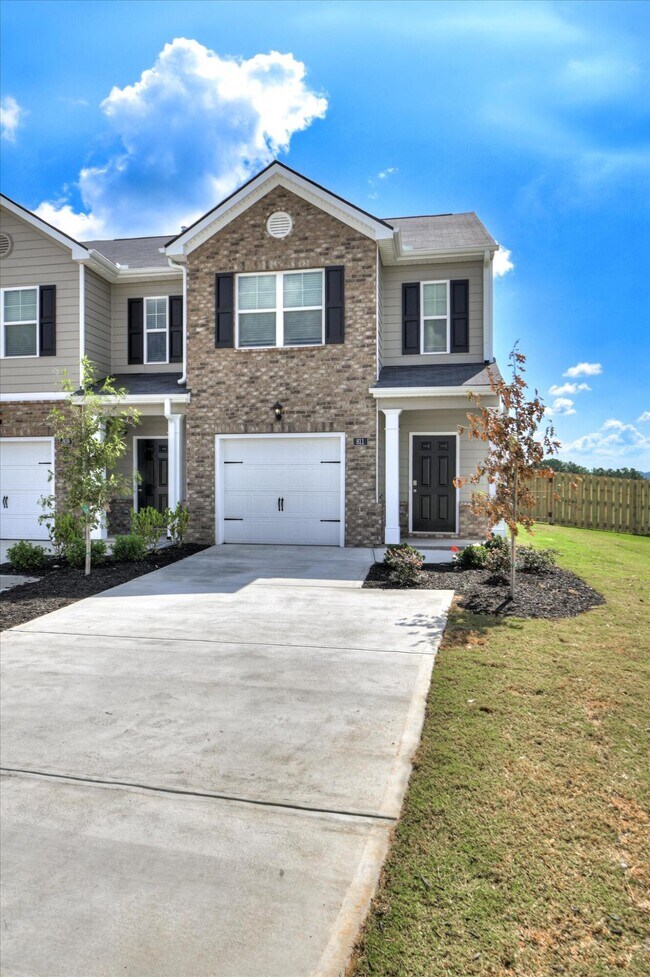 property at 811 Grovebury Ct