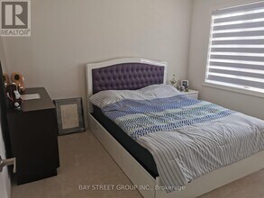 50 Crofting Cres in Markham, ON - Building Photo - Building Photo