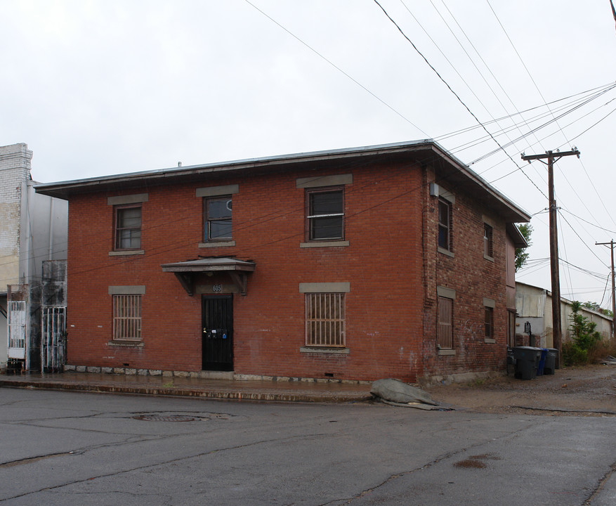 605 Octavia St in El Paso, TX - Building Photo