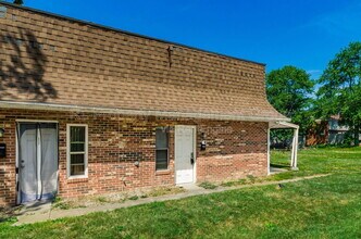 4925 Myers Rd in Columbus, OH - Building Photo - Building Photo