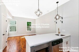 85 Webster St in Boston, MA - Building Photo - Building Photo