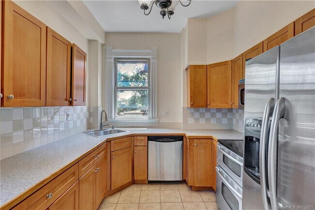 125 Dwight St-Unit -2 in New Haven, CT - Building Photo - Building Photo