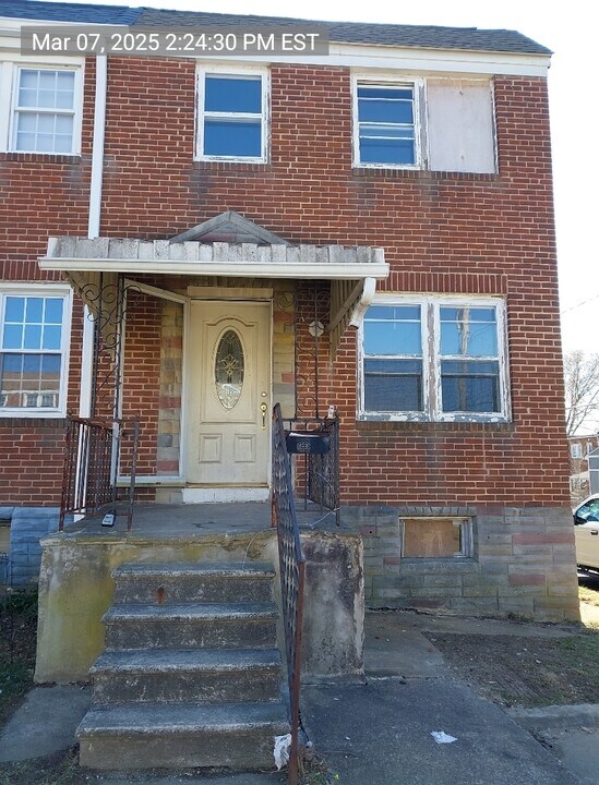 335 Arden Rd W in Baltimore, MD - Building Photo