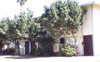 1132 E Central Ave Apartments