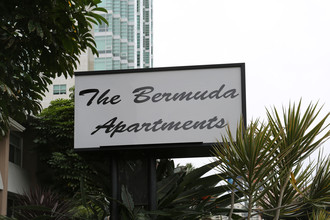 The Bermuda Apartments in Los Angeles, CA - Building Photo - Building Photo