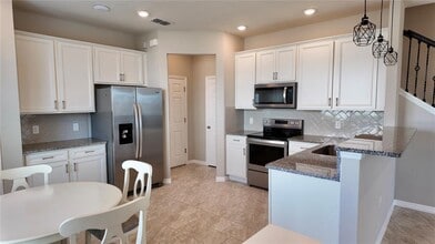 3836 Grassland Dr in Orlando, FL - Building Photo - Building Photo