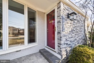 6313 Tone Dr in Bethesda, MD - Building Photo - Building Photo
