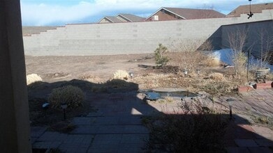 2 Romans Pl in Los Lunas, NM - Building Photo - Building Photo