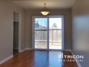 362 Rio Del Mar in American Canyon, CA - Building Photo - Building Photo