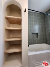 339 N Gardner St in Los Angeles, CA - Building Photo - Building Photo