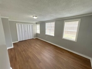 3447 Cook Rd in Memphis, TN - Building Photo - Building Photo