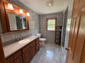 93 Jenness Rd in Epping, NH - Building Photo - Building Photo