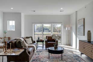 The Enclave in Chesterfield, MI - Building Photo