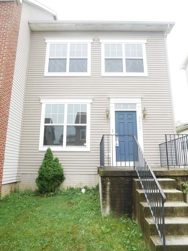 property at 5405 Parkside Pl
