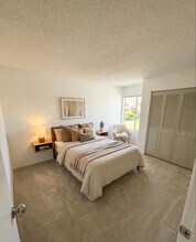 17635 N Lindner Dr in Glendale, AZ - Building Photo - Building Photo