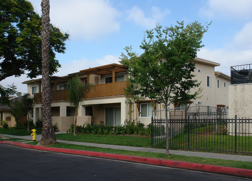 1513 S Hampstead St in Anaheim, CA - Building Photo