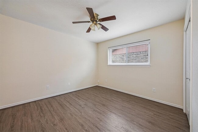 103 Brigadoon Ln