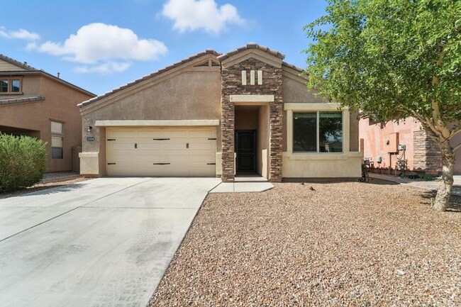 property at 31018 W Columbus Ave
