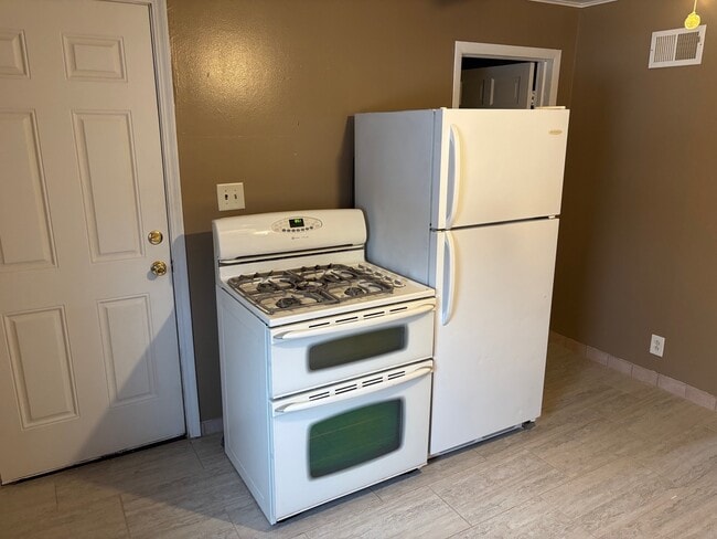 3226 Union Ave in Steger, IL - Building Photo - Building Photo