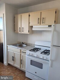 3436 Erdman Ave photo'