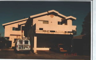 839 S Claudina St in Anaheim, CA - Building Photo