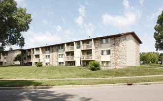 Lansing 74 Apartments