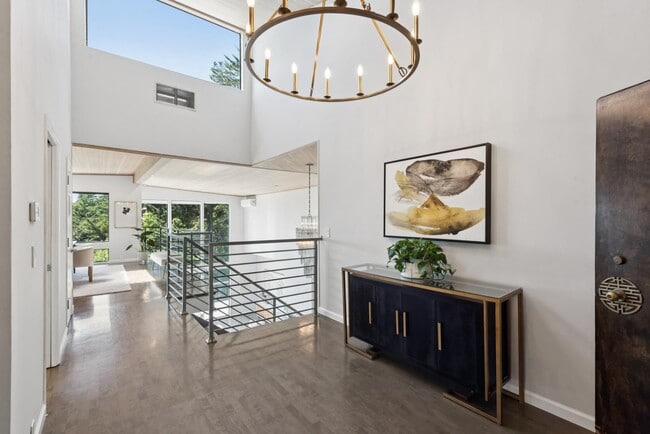2861 Chelsea Dr in Oakland, CA - Building Photo - Building Photo