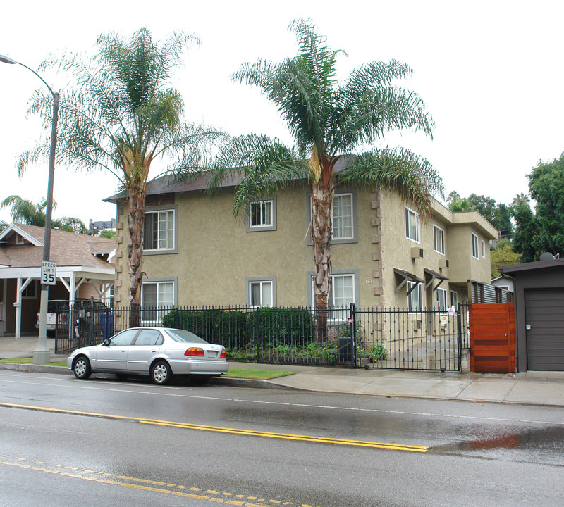 1316 Silver Lake Blvd in Los Angeles, CA - Building Photo