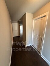 6294 NE 44th St in Kansas City, MO - Building Photo - Building Photo
