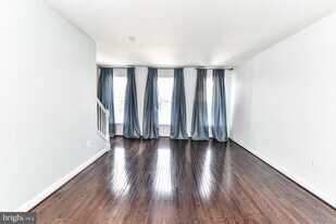 755 Anacostia Ave NE in Washington, DC - Building Photo