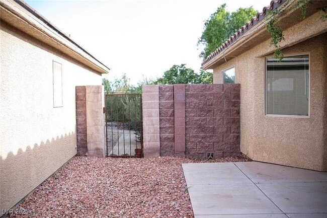 3438 Blue Ash Ln in Las Vegas, NV - Building Photo - Building Photo