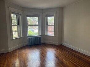 23 Parkman St, Unit 2 in Brookline, MA - Building Photo - Building Photo