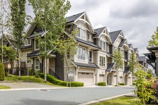 Whitetail Lane in Coquitlam, BC - Building Photo