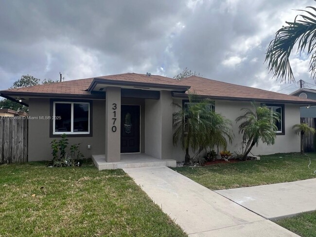 3170 NW 92nd St in Miami, FL - Foto de edificio - Building Photo