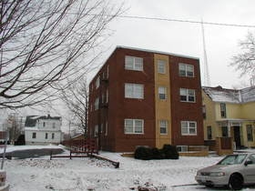 906 S Eighth St in Springfield, IL - Foto de edificio