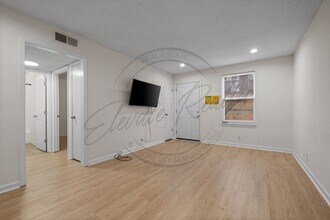 582 Tulip Grove Rd in Nashville, TN - Building Photo - Building Photo