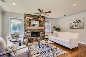 4945 W 35th Ave in Denver, CO - Building Photo - Building Photo