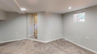 2 W Harrison St in Colorado Springs, CO - Building Photo - Building Photo