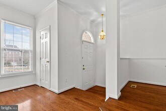 2916 Mainstone Dr in Fairfax, VA - Building Photo - Building Photo
