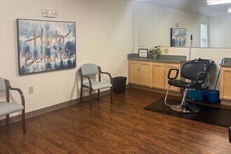 SUMTER PLACE APARTMENTS in Sumter, SC - Foto de edificio - Building Photo