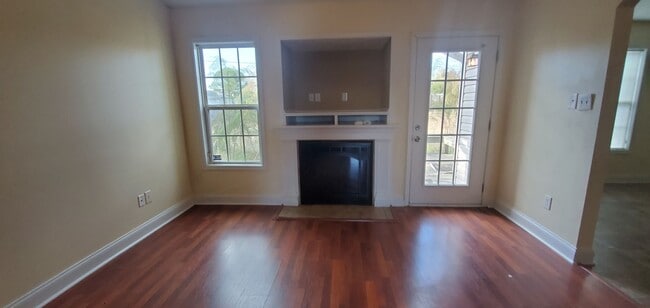 211 Wolfbridge Dr in Raeford, NC - Building Photo - Building Photo