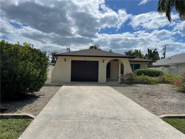 556 99th Ave N in Naples, FL - Building Photo - Building Photo
