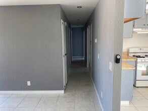 32415 Pueblo Trl, Unit A in Cathedral City, CA - Foto de edificio - Building Photo