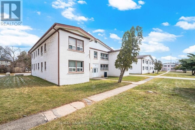 property at 1037 Churchill Ave