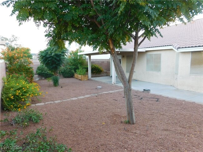 5924 Wood Petal St in Las Vegas, NV - Building Photo - Building Photo