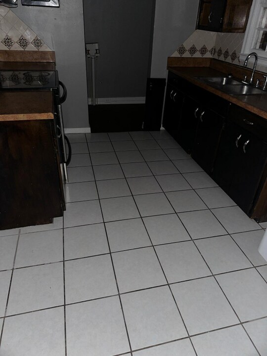 2410 Amos St in Columbus, GA - Building Photo