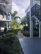 2498 SW 17th Ave in Miami, FL - Building Photo - Building Photo