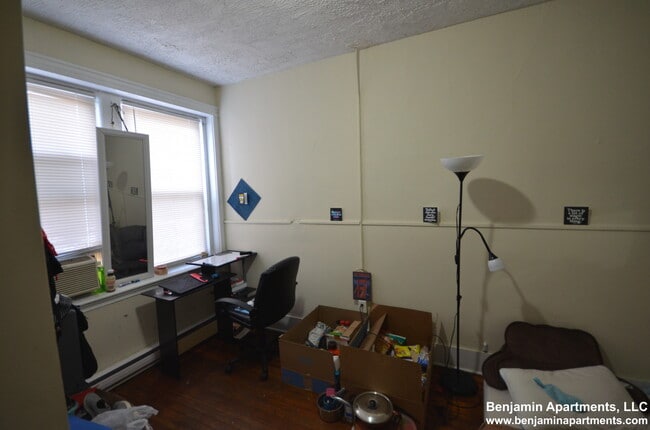 property at 883 Huntington Ave