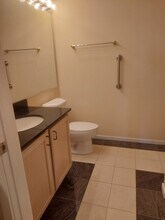 1000 E 53rd St in Chicago, IL - Building Photo - Building Photo