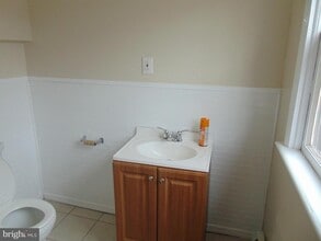 712 S 5th St in Camden, NJ - Building Photo - Building Photo